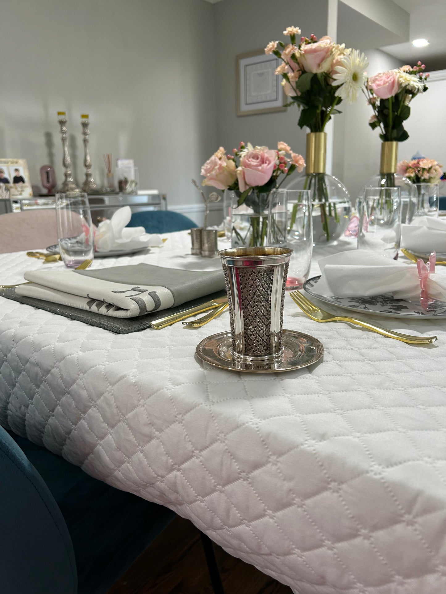 Quilted Scalloped Tablecloth *Proeorder (Dec 10 est arrival)